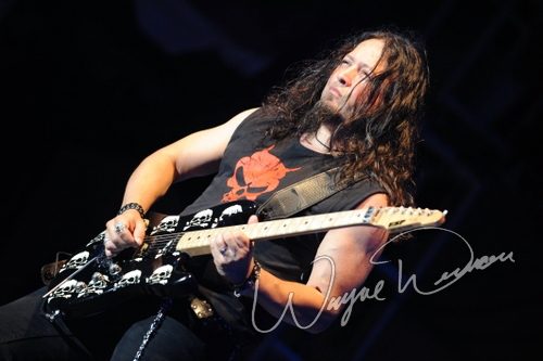 Queensryche concert photo by Wayne Dennon