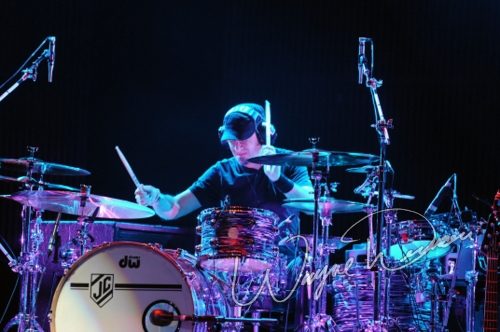 Joe Satriani live concert photo by Wayne Dennon