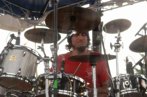 Seether live concert photo by Wayne Dennon