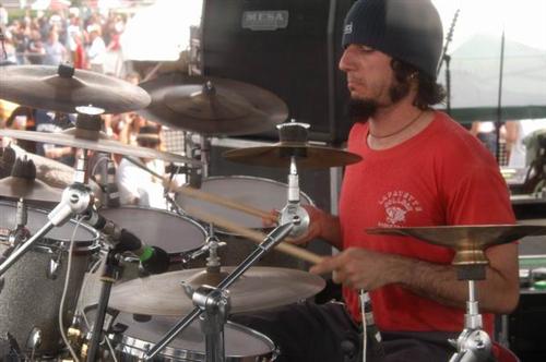 Seether live concert photo by Wayne Dennon