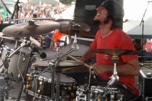 Seether live concert photo by Wayne Dennon