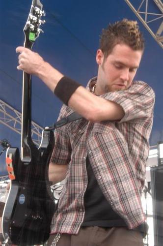 Seether live concert photo by Wayne Dennon