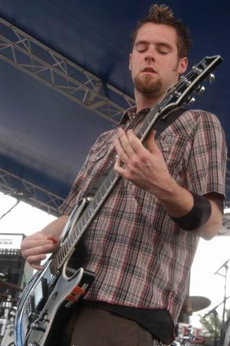 Seether live concert photo by Wayne Dennon