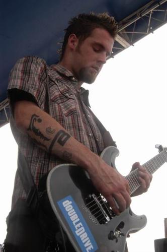 Seether live concert photo by Wayne Dennon