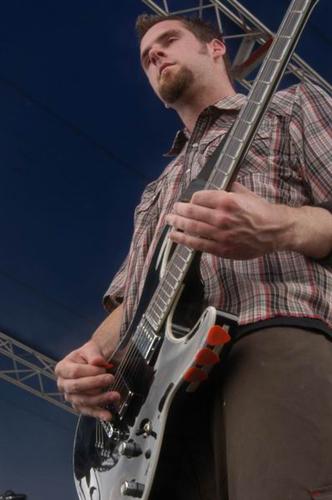 Seether live concert photo by Wayne Dennon