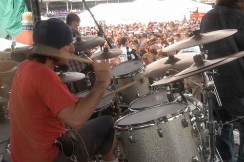 Seether live concert photo by Wayne Dennon