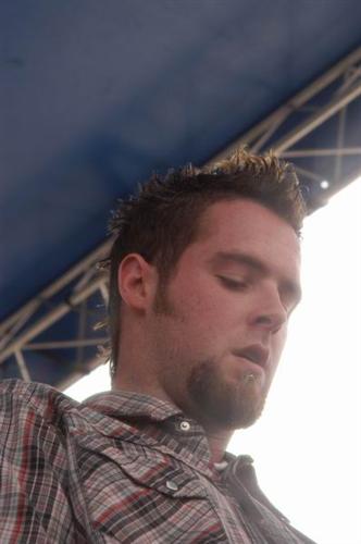 Seether live concert photo by Wayne Dennon