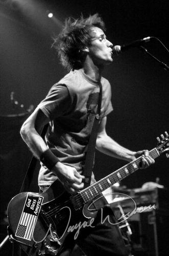 Steriogram by Wayne Dennon