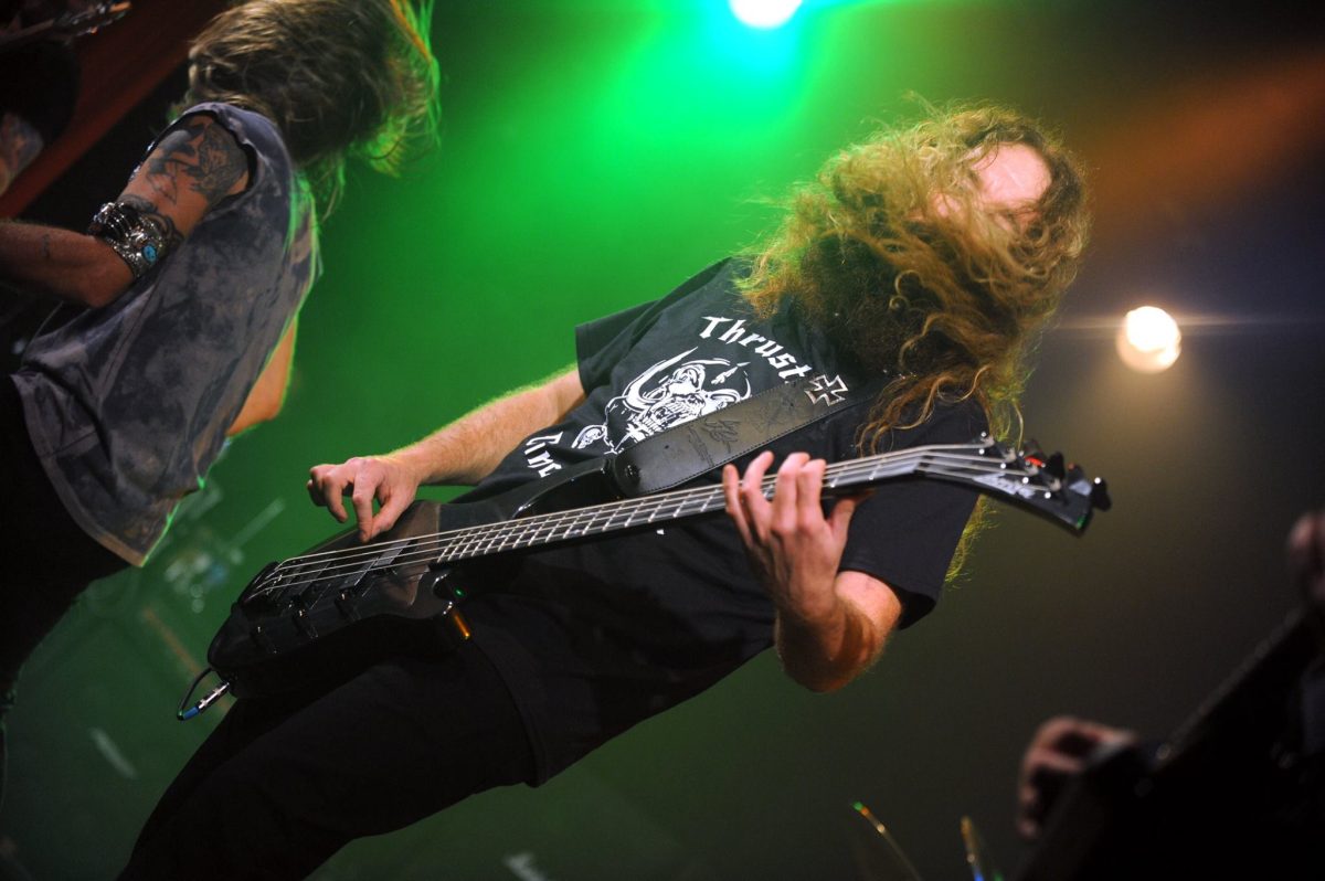 Thruster live concert photo by Wayne Dennon