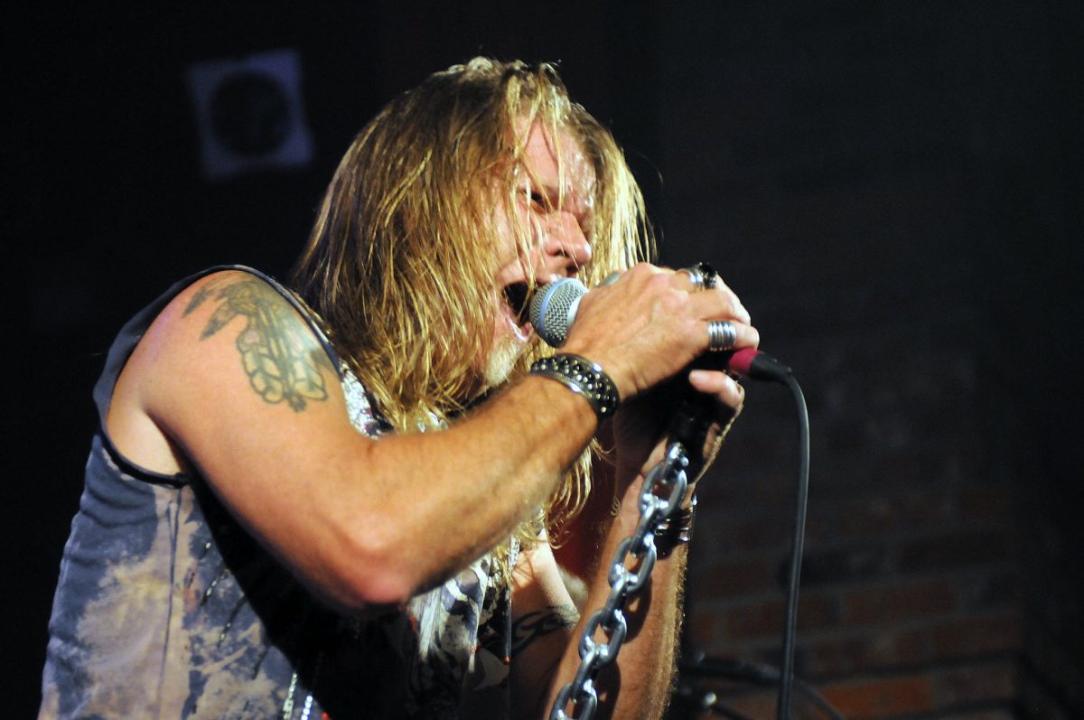 Thruster live concert photo by Wayne Dennon