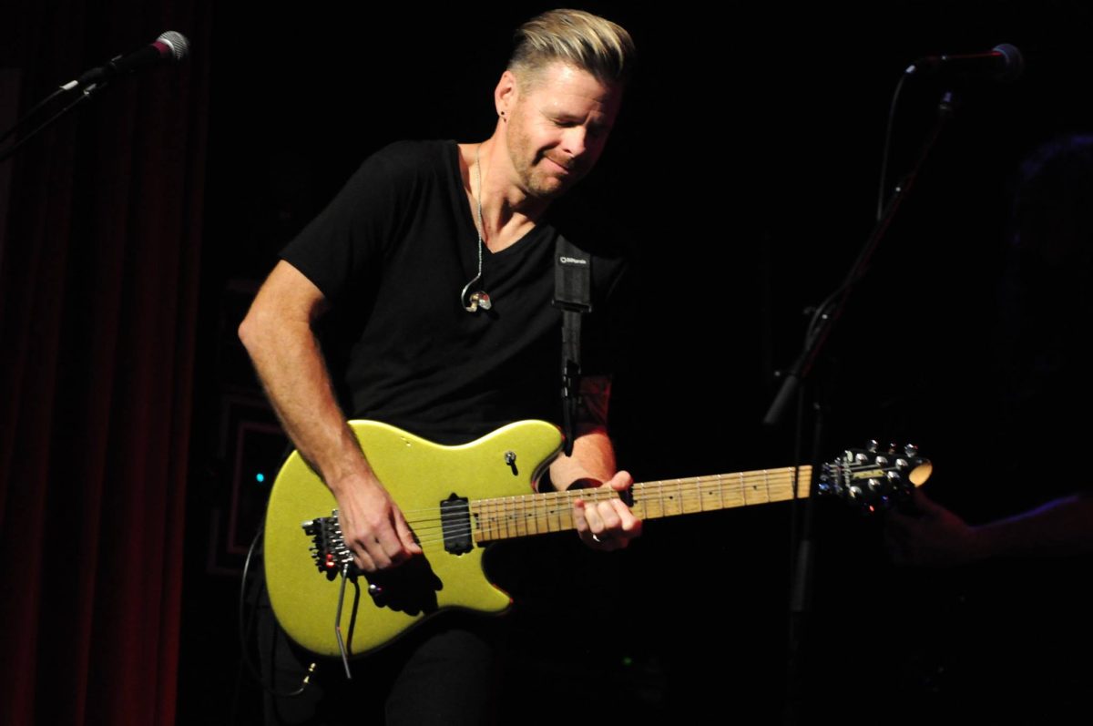 Thruster live concert photo by Wayne Dennon