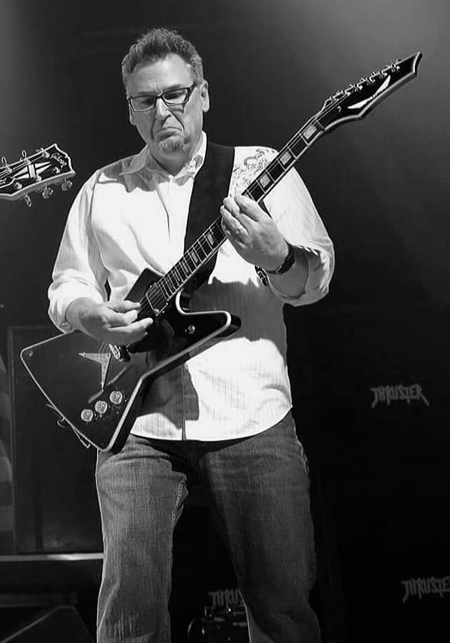 Thruster live concert photo by Wayne Dennon