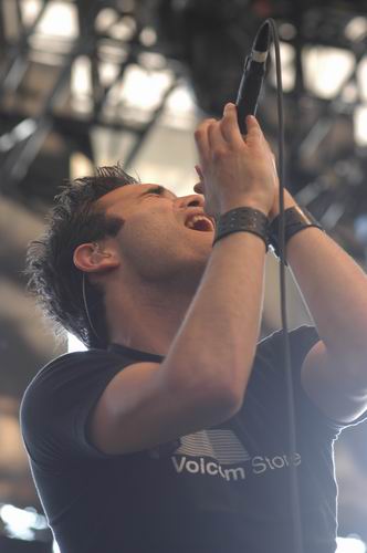 Trapt concert photo by Wayne Dennon