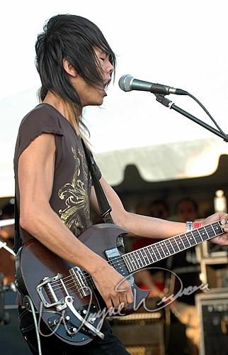 VHS or Beta by Wayne Dennon