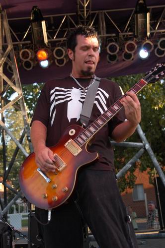 Bobaflex live concert photo by Wayne Dennon