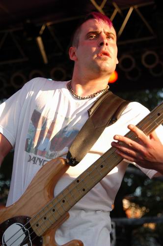 Bobaflex live concert photo by Wayne Dennon