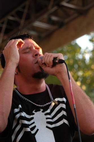 Bobaflex live concert photo by Wayne Dennon