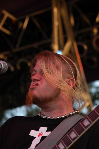 Bobaflex live concert photo by Wayne Dennon