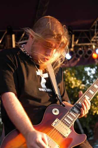Bobaflex live concert photo by Wayne Dennon