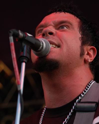 Bobaflex live concert photo by Wayne Dennon