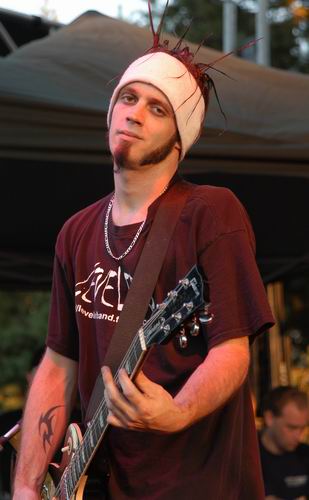 Bobaflex live concert photo by Wayne Dennon