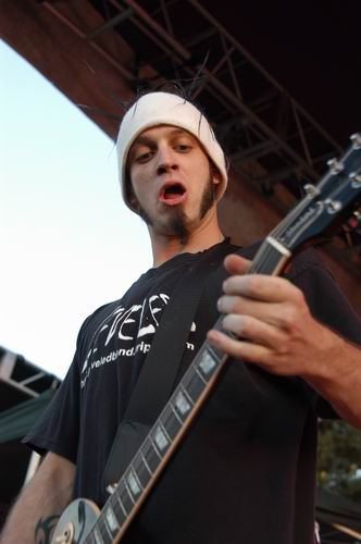 Bobaflex live concert photo by Wayne Dennon