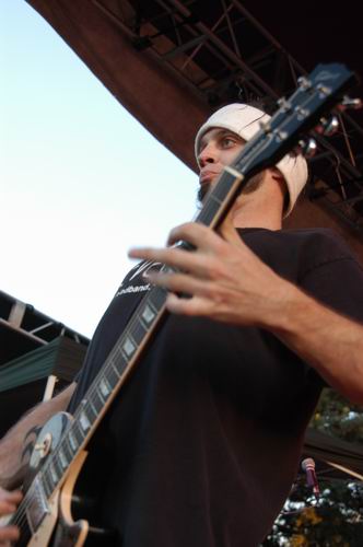 Bobaflex live concert photo by Wayne Dennon