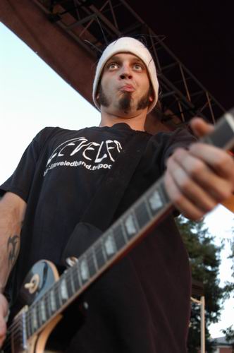 Bobaflex live concert photo by Wayne Dennon