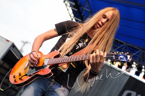 Nick Sterling by Wayne Dennon