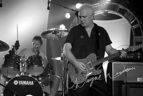 Lord Tracy concert photo by Wayne Dennon