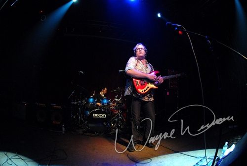 Bx3 live concert photo by Wayne Dennon
