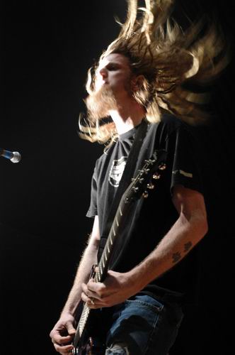 Adema concert photo by Wayne Dennon