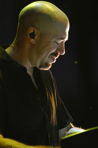 Dream Theater live concert photo by Wayne Dennon