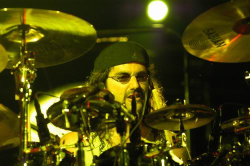 Dream Theater live concert photo by Wayne Dennon