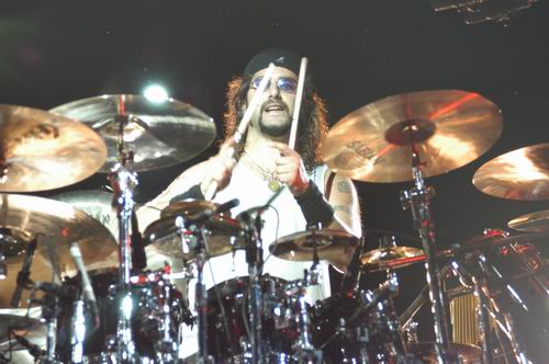 Dream Theater live concert photo by Wayne Dennon