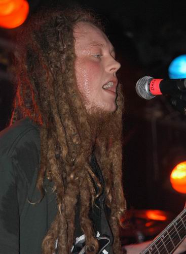 Flaw live concert photo by Wayne Dennon
