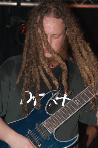 Flaw live concert photo by Wayne Dennon