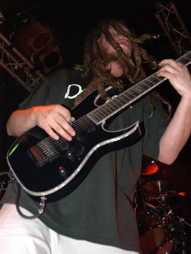 Flaw live concert photo by Wayne Dennon