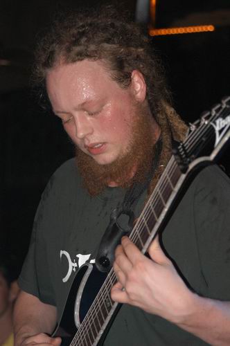 Flaw live concert photo by Wayne Dennon
