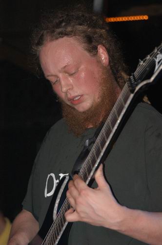 Flaw live concert photo by Wayne Dennon