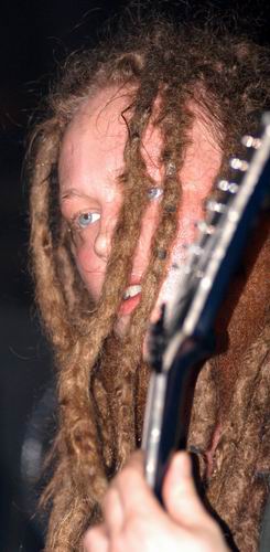 Flaw live concert photo by Wayne Dennon