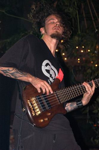 Flaw live concert photo by Wayne Dennon