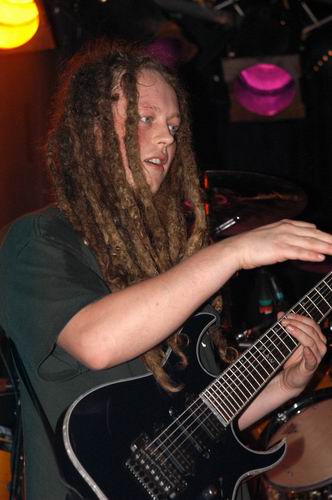 Flaw live concert photo by Wayne Dennon