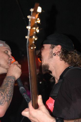 Flaw live concert photo by Wayne Dennon