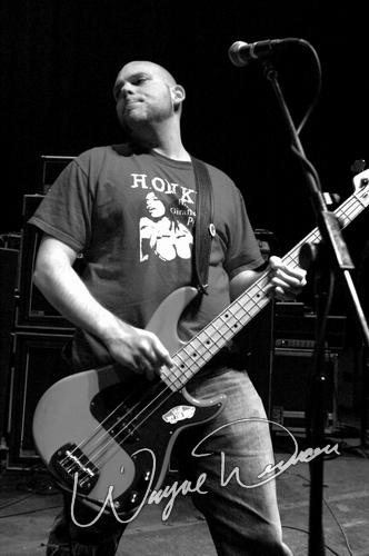 Fu Manchu concert photo by Wayne Dennon