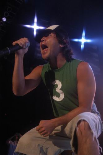 Hoobastank concert photo by Wayne Dennon