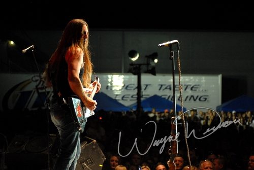 Jackyl at Aces & Eights Harley Davidson Mason, OH on September 22, 2007 &mdash; concert photo by Wayne Dennon