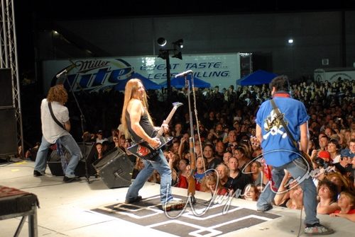 Jackyl at Aces & Eights Harley Davidson Mason, OH on September 22, 2007 &mdash; concert photo by Wayne Dennon