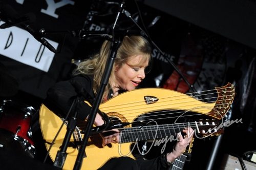 Muriel Anderson at NAMM Show 2008 Anaheim, CA on January 19, 2008 &mdash; concert photo by Wayne Dennon