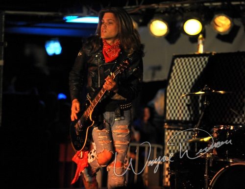 Nigel Dupree Band at Annie's Cincinnati, OH on February 21, 2009 &mdash; concert photo by Wayne Dennon